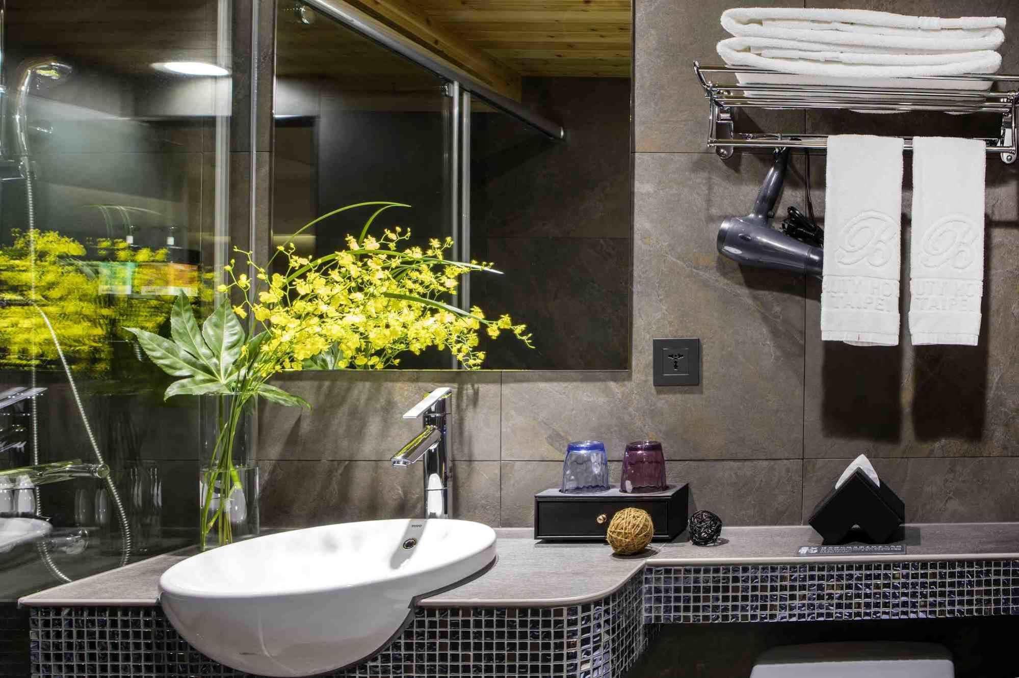 Hotel I Journey Tajpej Zewnętrze zdjęcie