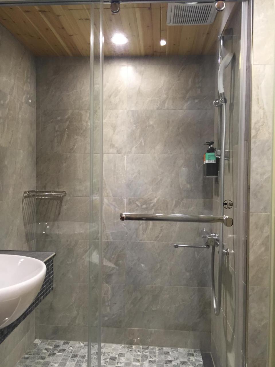 Hotel I Journey Tajpej Zewnętrze zdjęcie